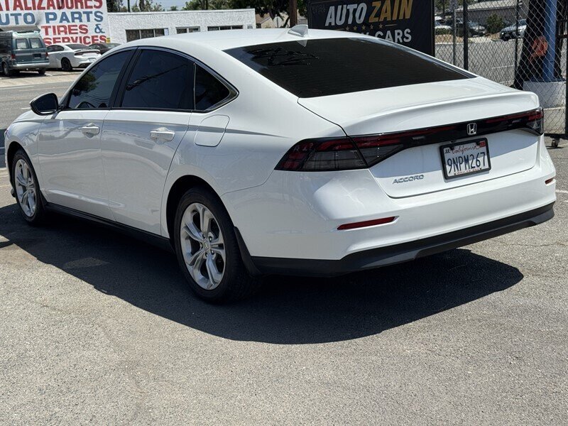 2024 Honda Accord LX - Photo 9