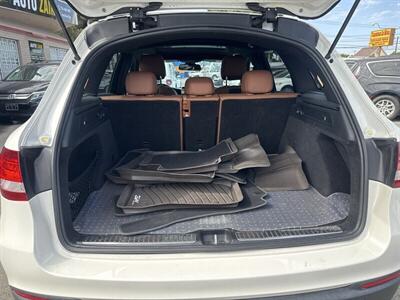 2019 Mercedes-Benz GLC GLC 300 - Photo 20 - Santa Ana, CA 92704