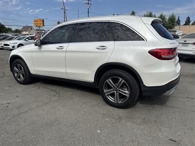 2019 Mercedes-Benz GLC GLC 300 - Photo 3 - Santa Ana, CA 92704