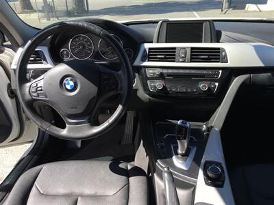 2017 BMW 320i - Photo 10 - Santa Ana, CA 92704