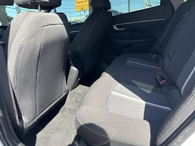 2021 Hyundai SONATA SEL - Photo 11 - Santa Ana, CA 92704