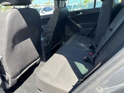 2013 Volkswagen Tiguan S   - Photo 12 - Santa Ana, CA 92704