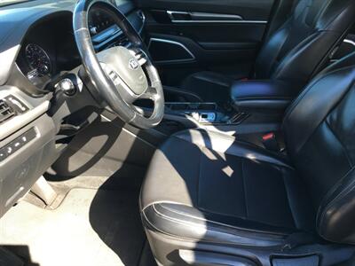 2020 Kia Telluride LX - Photo 13 - Santa Ana, CA 92704