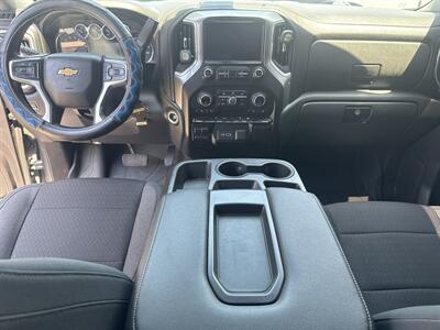 2021 Chevrolet Silverado 1500 LT - Photo 13 - Santa Ana, CA 92704