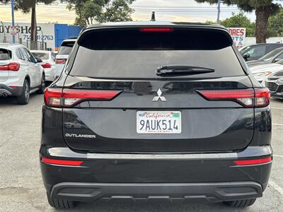 2022 Mitsubishi Outlander ES - Photo 9 - Santa Ana, CA 92704