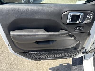 2021 Jeep Wrangler Unlimited Sahara 4xe - Photo 10 - Santa Ana, CA 92704