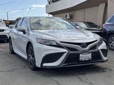 2023 Toyota Camry Hybrid SE - Photo 4 - Santa Ana, CA 92704