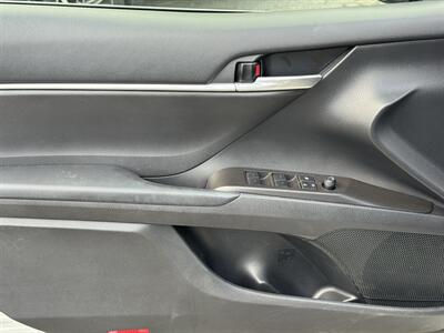 2023 Toyota Camry Hybrid SE - Photo 14 - Santa Ana, CA 92704