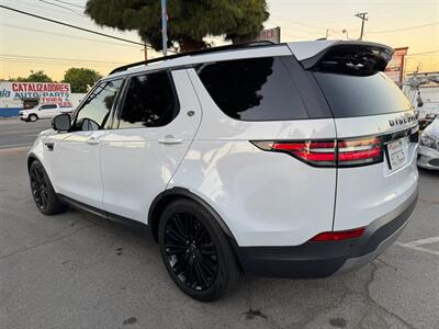 2017 Land Rover Discovery HSE Luxury   - Photo 11 - Santa Ana, CA 92704