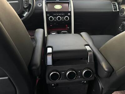 2017 Land Rover Discovery HSE Luxury   - Photo 17 - Santa Ana, CA 92704
