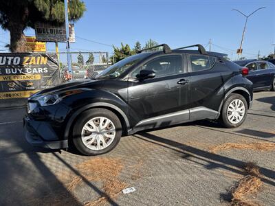 2019 Toyota C-HR LE - Photo 5 - Santa Ana, CA 92704