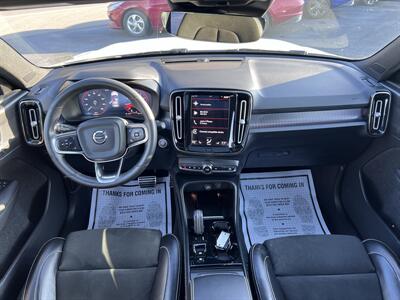 2022 Volvo XC40 T5 R-Design   - Photo 18 - Coal Township, PA 17866