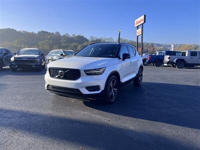 2022 Volvo XC40 T5 R-Design   - Photo 6 - Coal Township, PA 17866
