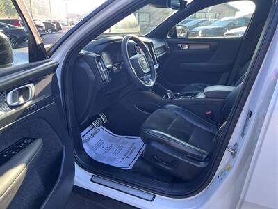 2022 Volvo XC40 T5 R-Design   - Photo 11 - Coal Township, PA 17866