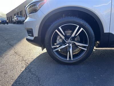 2022 Volvo XC40 T5 R-Design   - Photo 7 - Coal Township, PA 17866