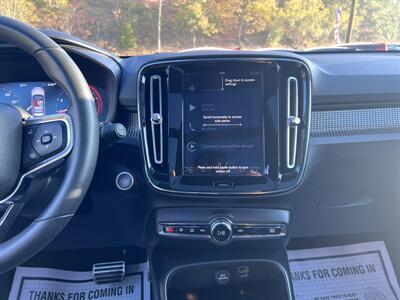 2022 Volvo XC40 T5 R-Design   - Photo 20 - Coal Township, PA 17866