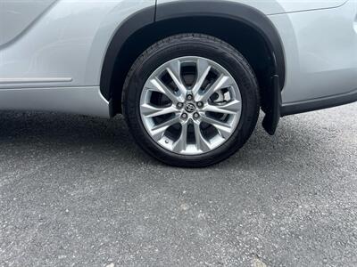 2020 Toyota Highlander Limited   - Photo 7 - Coal Township, PA 17866
