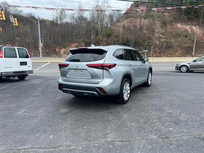 2020 Toyota Highlander Limited   - Photo 4 - Coal Township, PA 17866