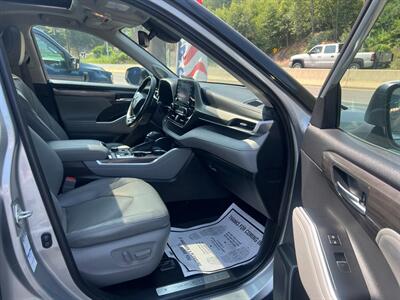 2020 Toyota Highlander Limited   - Photo 17 - Coal Township, PA 17866