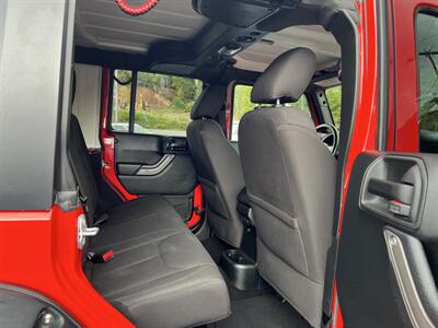 2017 Jeep Wrangler Sport S   - Photo 10 - Coal Township, PA 17866