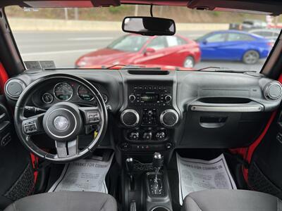 2017 Jeep Wrangler Sport S   - Photo 13 - Coal Township, PA 17866
