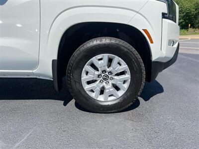 2022 Nissan Frontier S   - Photo 10 - Coal Township, PA 17866