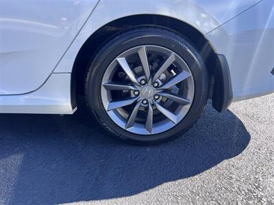 2020 Honda Civic EX - Photo 8 - Coal Township, PA 17866