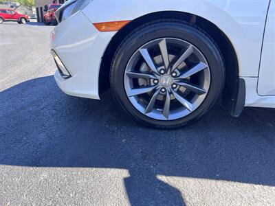 2020 Honda Civic EX - Photo 7 - Coal Township, PA 17866