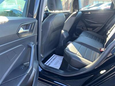 2024 Volkswagen Jetta SE   - Photo 12 - Coal Township, PA 17866
