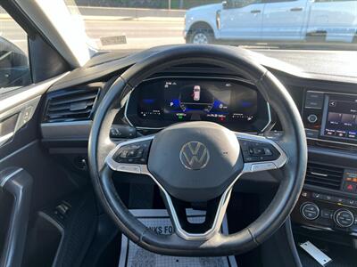 2024 Volkswagen Jetta SE   - Photo 17 - Coal Township, PA 17866