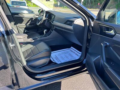 2024 Volkswagen Jetta SE   - Photo 14 - Coal Township, PA 17866
