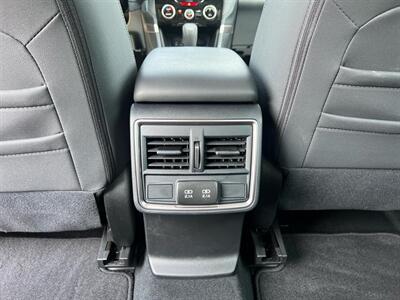 2023 Subaru Forester Premium   - Photo 17 - Coal Township, PA 17866