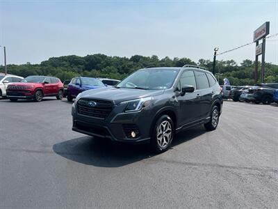 2023 Subaru Forester Premium   - Photo 6 - Coal Township, PA 17866