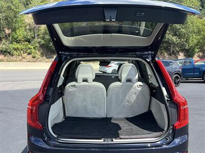 2016 Volvo XC90 T6 Momentum - Photo 14 - Coal Township, PA 17866