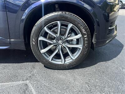 2016 Volvo XC90 T6 Momentum - Photo 10 - Coal Township, PA 17866