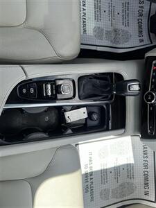 2016 Volvo XC90 T6 Momentum - Photo 20 - Coal Township, PA 17866