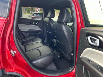 2025 Jeep Compass Limited   - Photo 14 - Coal Township, PA 17866