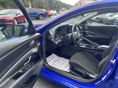 2021 Hyundai Elantra SEL - Photo 11 - Coal Township, PA 17866