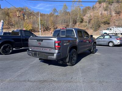 2022 Nissan Frontier PRO-4X   - Photo 3 - Coal Township, PA 17866