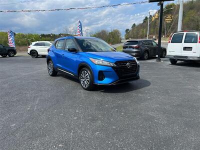 2024 Nissan Kicks SR - Photo 2 - Coal Township, PA 17866