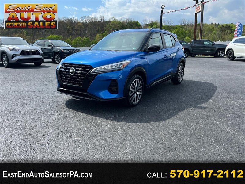 2024 Nissan Kicks SR  