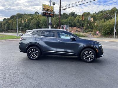 2023 Kia Sportage EX - Photo 2 - Coal Township, PA 17866
