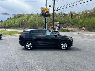 2022 GMC Terrain SLE - Photo 3 - Coal Township, PA 17866