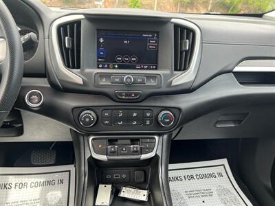 2022 GMC Terrain SLE - Photo 19 - Coal Township, PA 17866