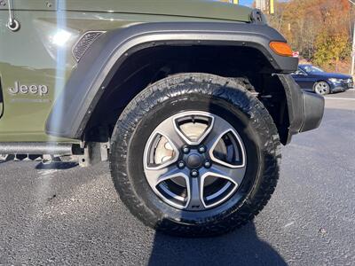 2023 Jeep Wrangler Sport S - Photo 10 - Coal Township, PA 17866