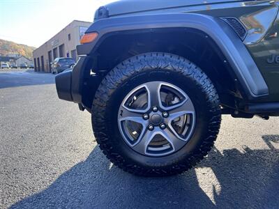 2023 Jeep Wrangler Sport S - Photo 7 - Coal Township, PA 17866