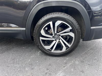 2021 Volkswagen Atlas V6 SEL Premium 4Motion - Photo 8 - Coal Township, PA 17866