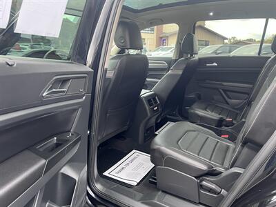 2021 Volkswagen Atlas V6 SEL Premium 4Motion - Photo 12 - Coal Township, PA 17866