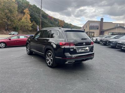 2021 Volkswagen Atlas V6 SEL Premium 4Motion - Photo 4 - Coal Township, PA 17866