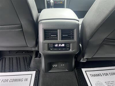 2021 Volkswagen Atlas V6 SEL Premium 4Motion - Photo 19 - Coal Township, PA 17866